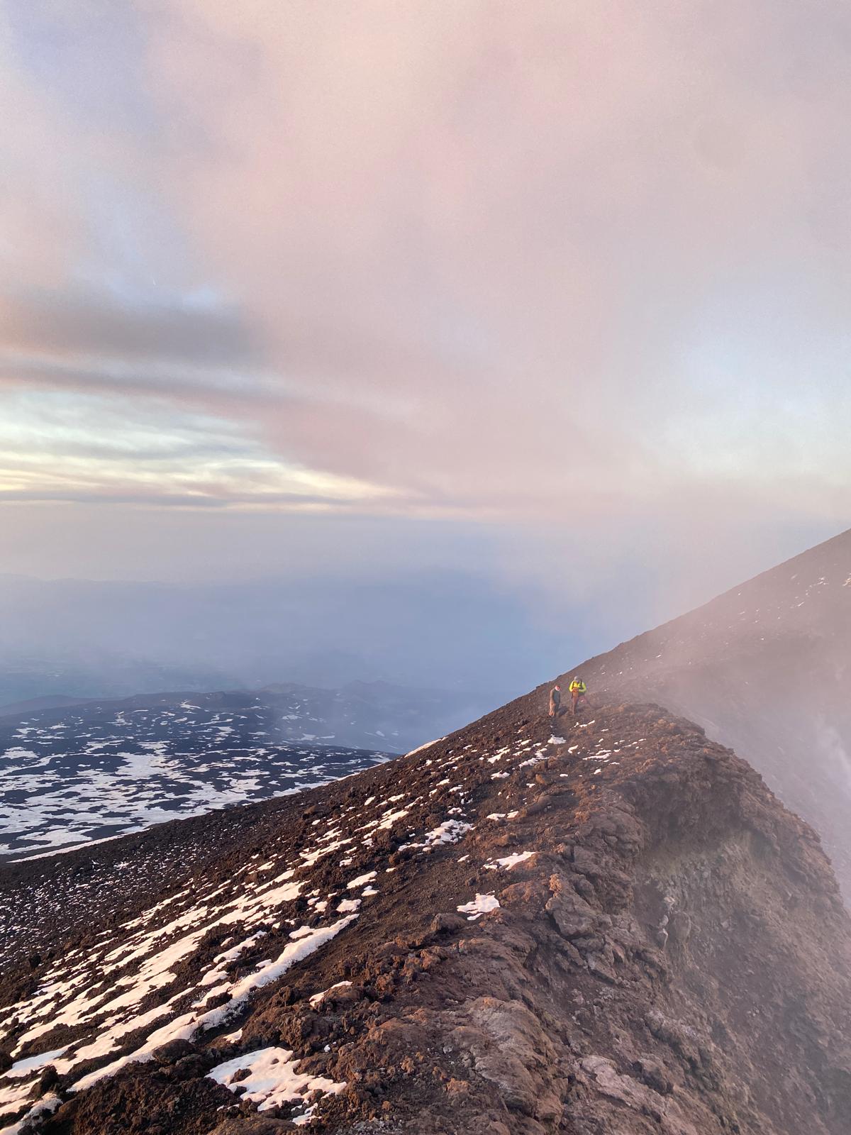 4x4 ride and trek towards Etna's summit craters